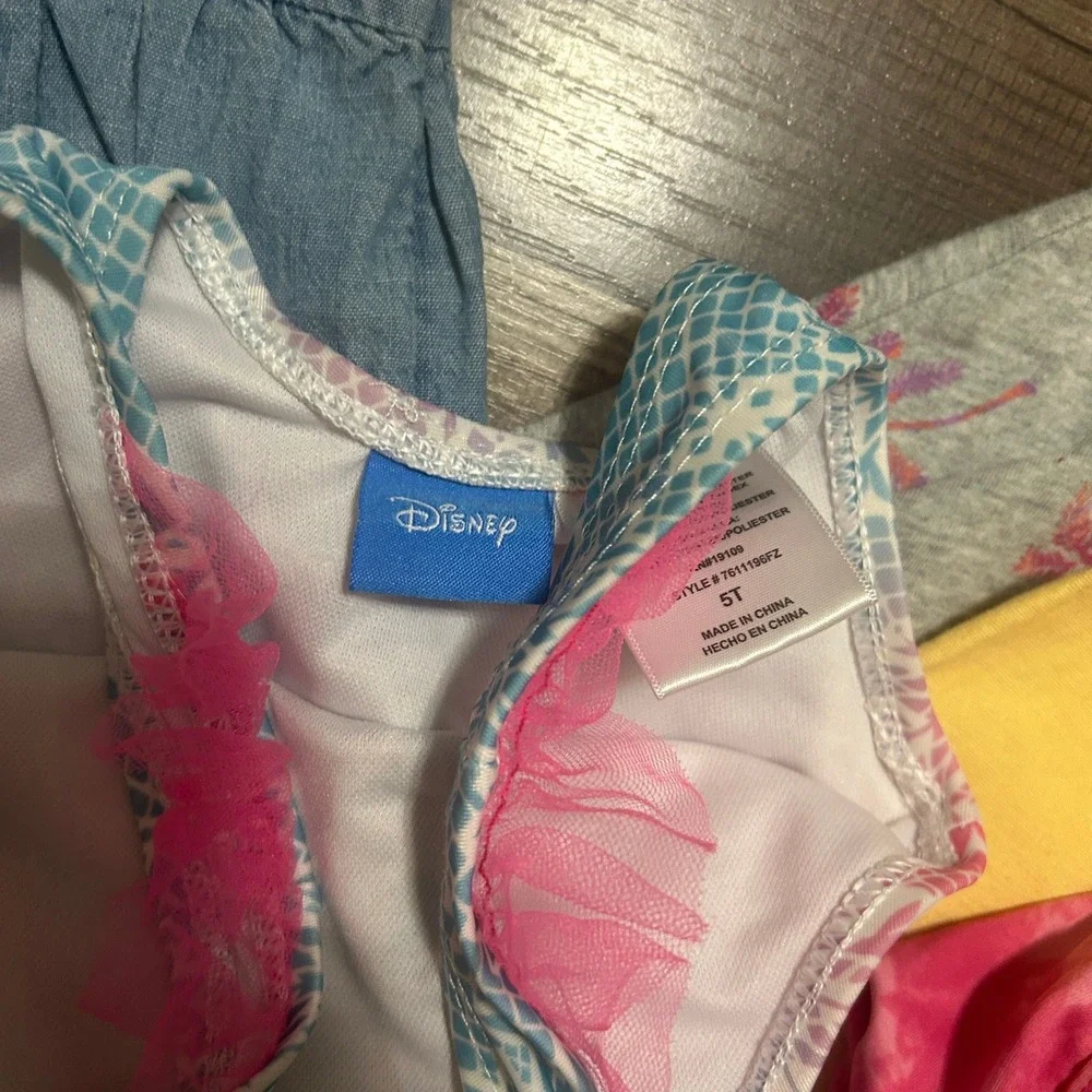 Carter's Disney Justice Girls Summer Bundle 4T 5T Blue Yellow Pink 7pc Swimsuit